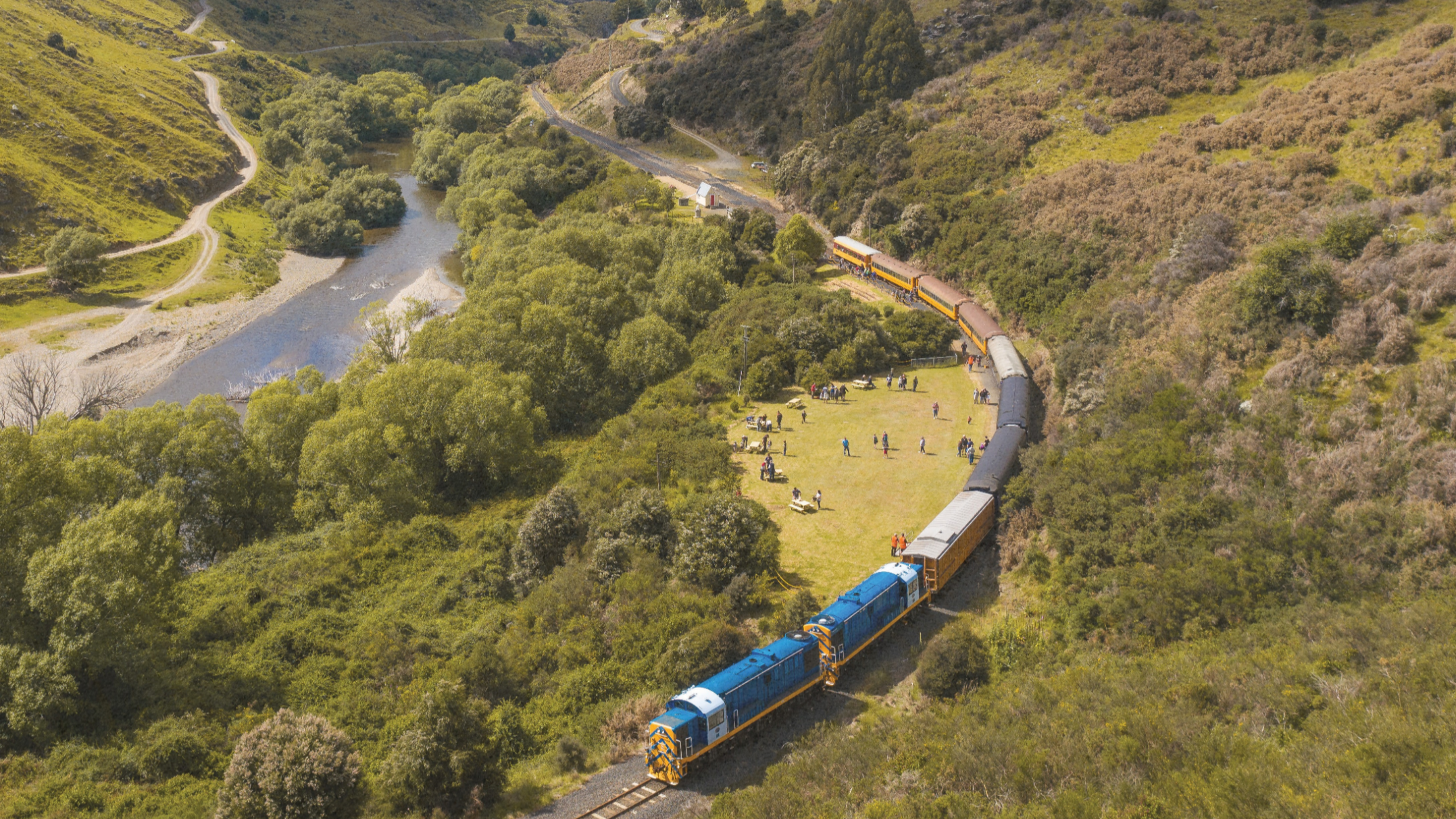 dunedin railways taieri gorge